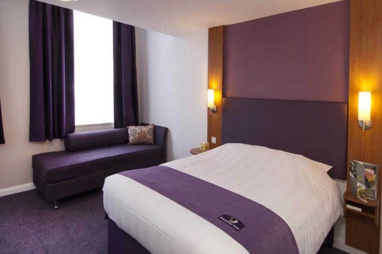 Premier Inn Haydock Park/M6 J23 Warrington Esterno foto