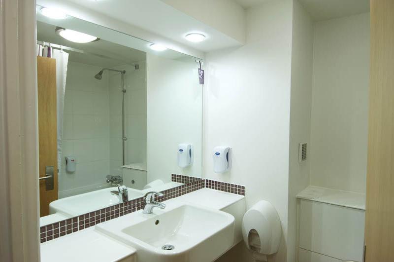 Premier Inn Haydock Park/M6 J23 Warrington Esterno foto